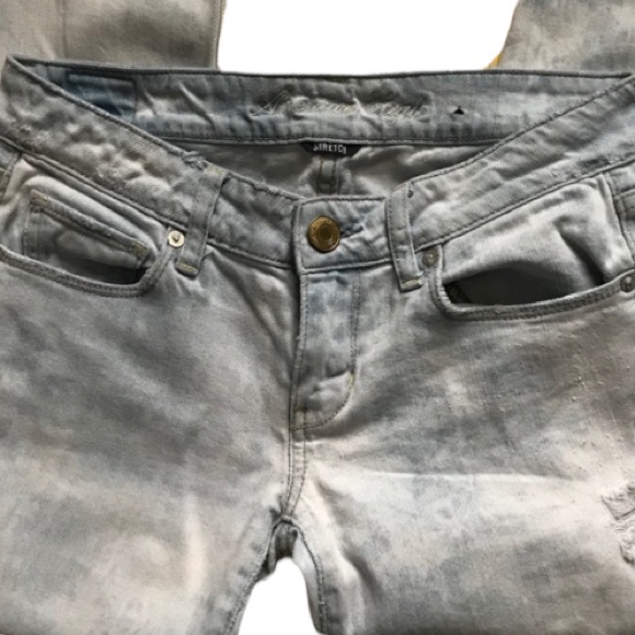 American Eagle Jeans - Picture 2 of 4